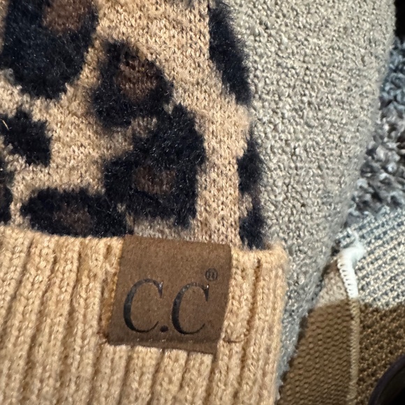 Hats - Picture 4 of 5